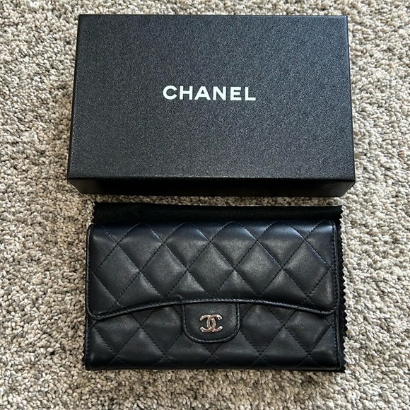 Chanel black wallet silver hardware full set - Picture 1 of 12